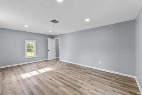 1632 Lumbard Street Fort Wayne IN 46803