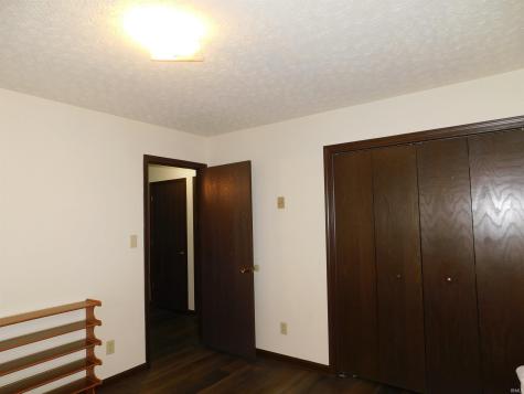 10 Campbell Court Salem IN 47167