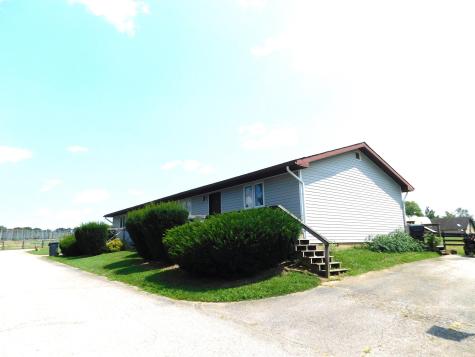 10 Campbell Court Salem IN 47167