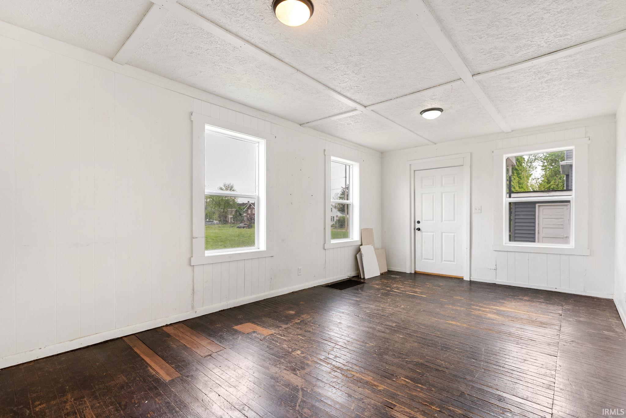 109 S Wood Street Warsaw IN 46580