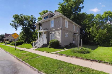 407/411 E South Street South Bend IN 46601