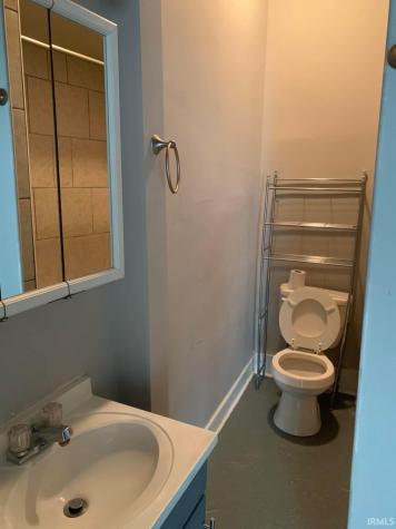 504 506 Adams Avenue Evansville IN 47713