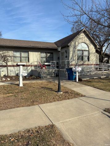 1904 Washington Avenue Vincennes IN 47591