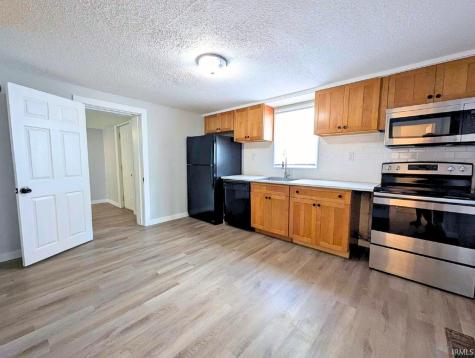 1012 Huffman Street Fort Wayne IN 46808