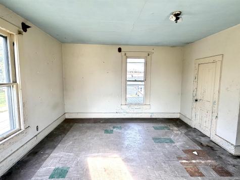 321 W 22nd Street Anderson IN 46016