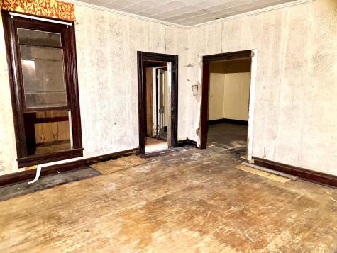 321 W 22nd Street Anderson IN 46016