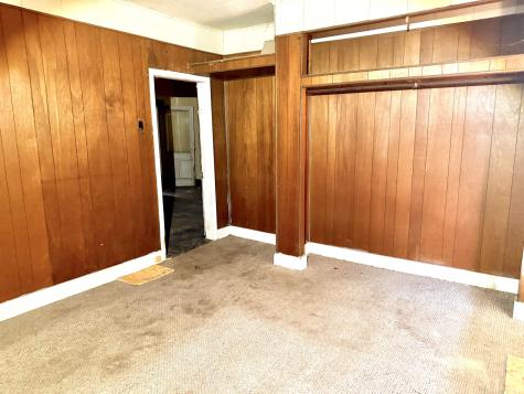 321 W 22nd Street Anderson IN 46016