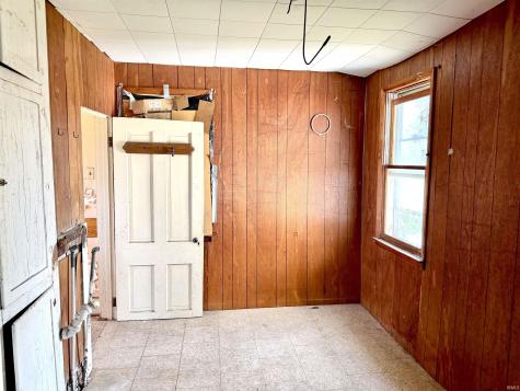 321 W 22nd Street Anderson IN 46016