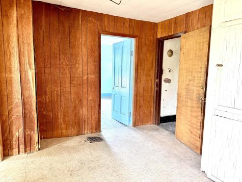 321 W 22nd Street Anderson IN 46016