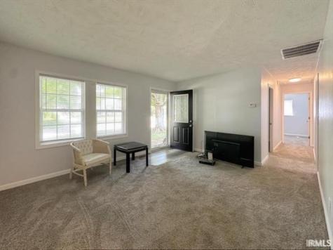 1012 Chippewa Lane Kokomo IN 46902