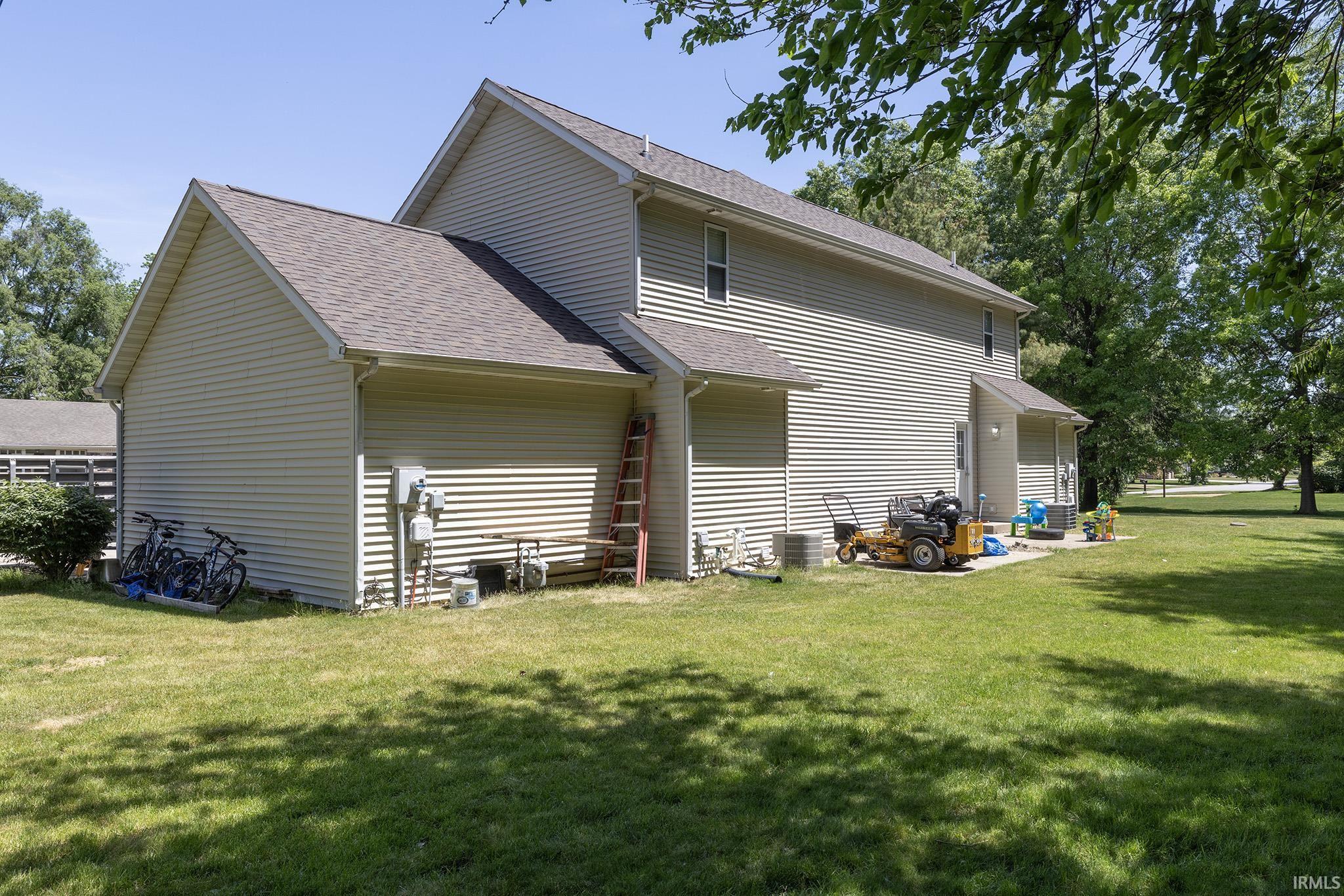 23692/23694 Springriver Drive Elkhart IN 46516