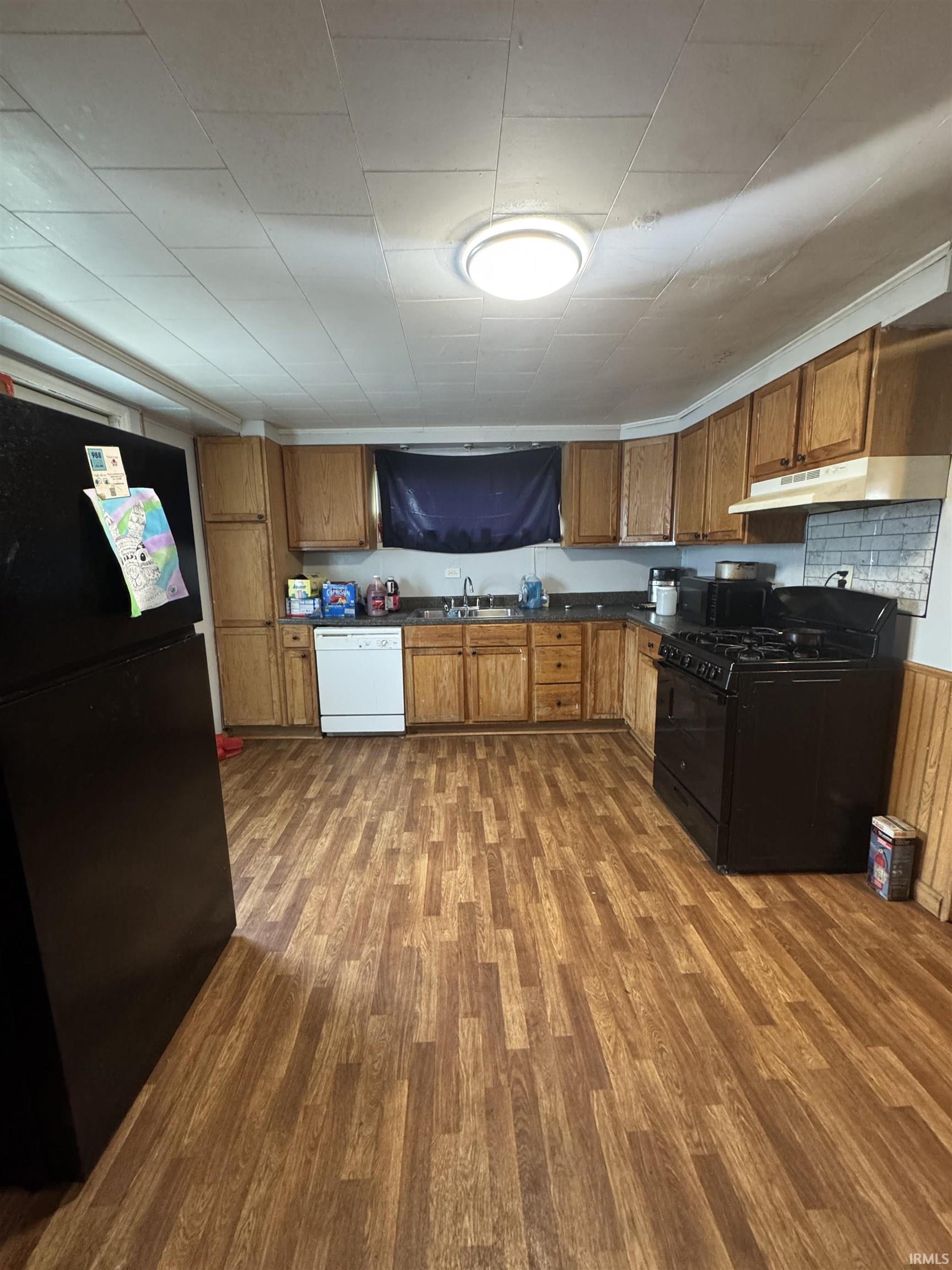 411-413 W 7th Street Mishawaka IN 46544
