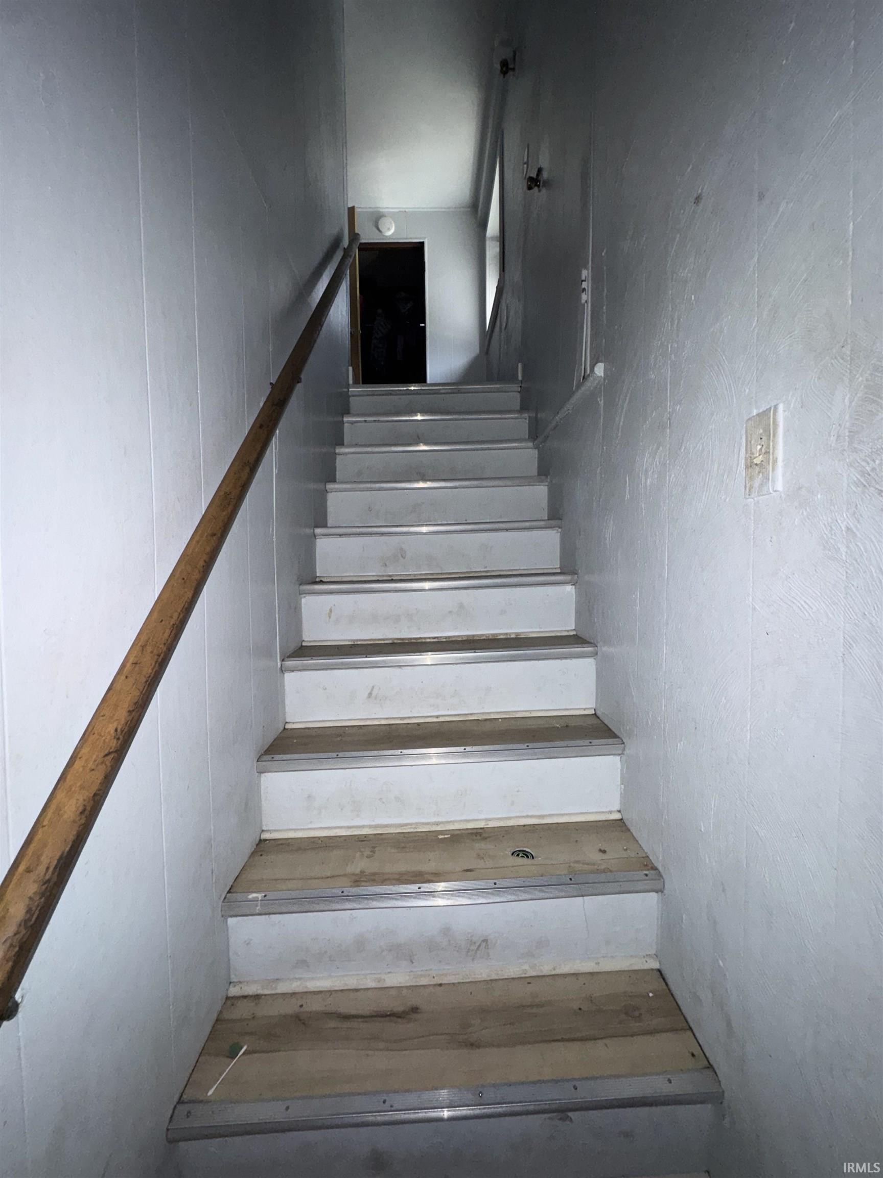 411-413 W 7th Street Mishawaka IN 46544