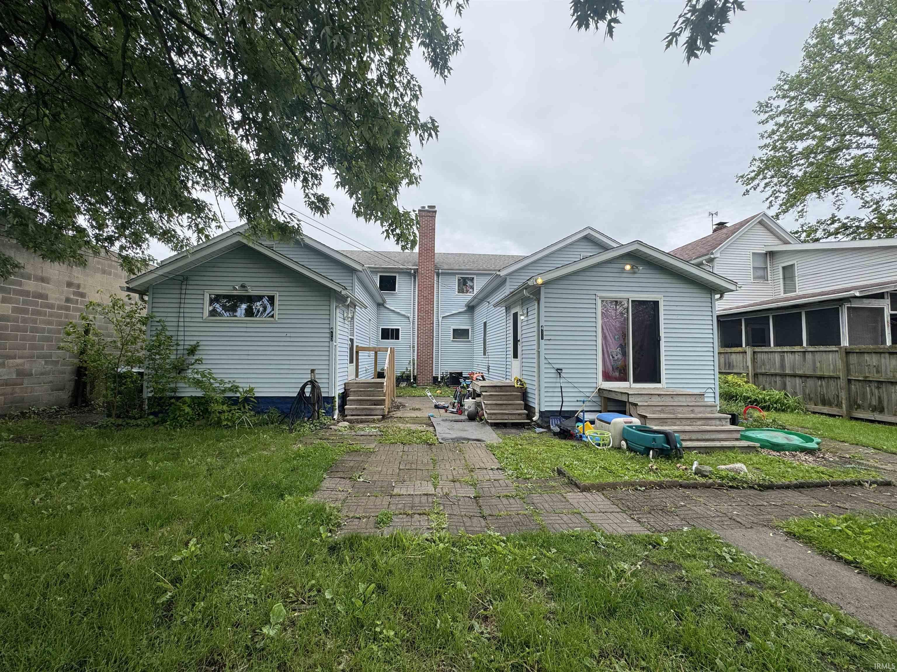 411-413 W 7th Street Mishawaka IN 46544