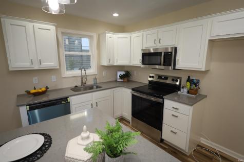 327 W Butler Street Fort Wayne IN 46802