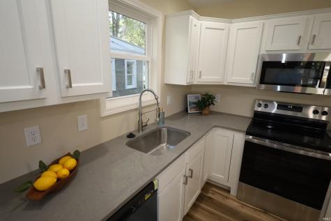 327 W Butler Street Fort Wayne IN 46802