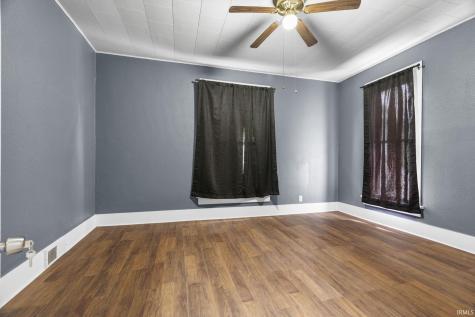 202 Wheatland Avenue Logansport IN 46947