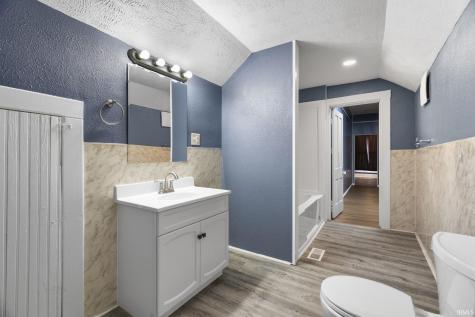 202 Wheatland Avenue Logansport IN 46947