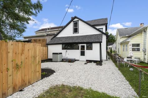 202 Wheatland Avenue Logansport IN 46947