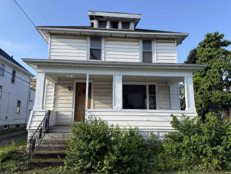 215 W 7th Street Marion IN 46952