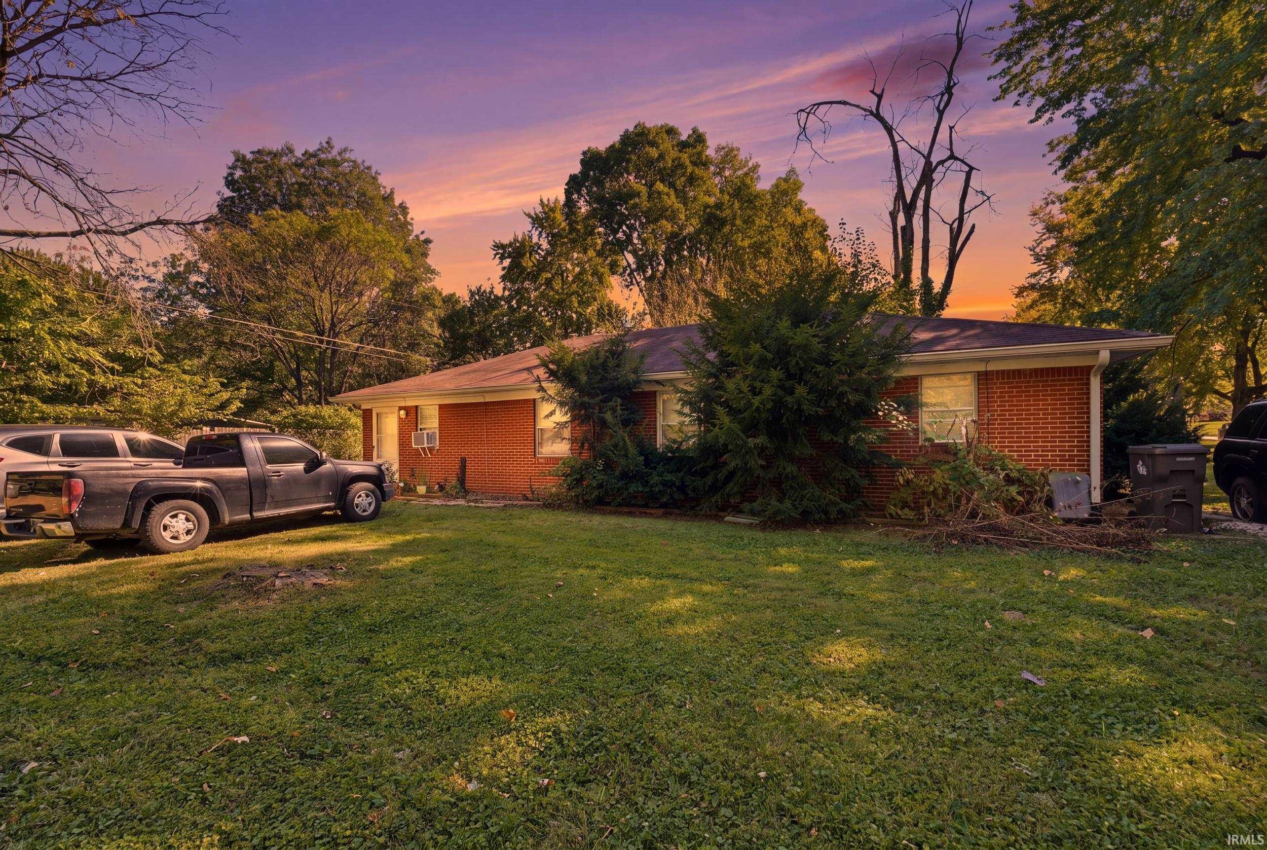1273 Farley Drive Indianapolis IN 46214