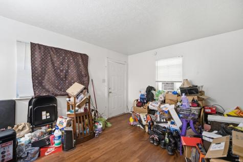 1273 Farley Drive Indianapolis IN 46214