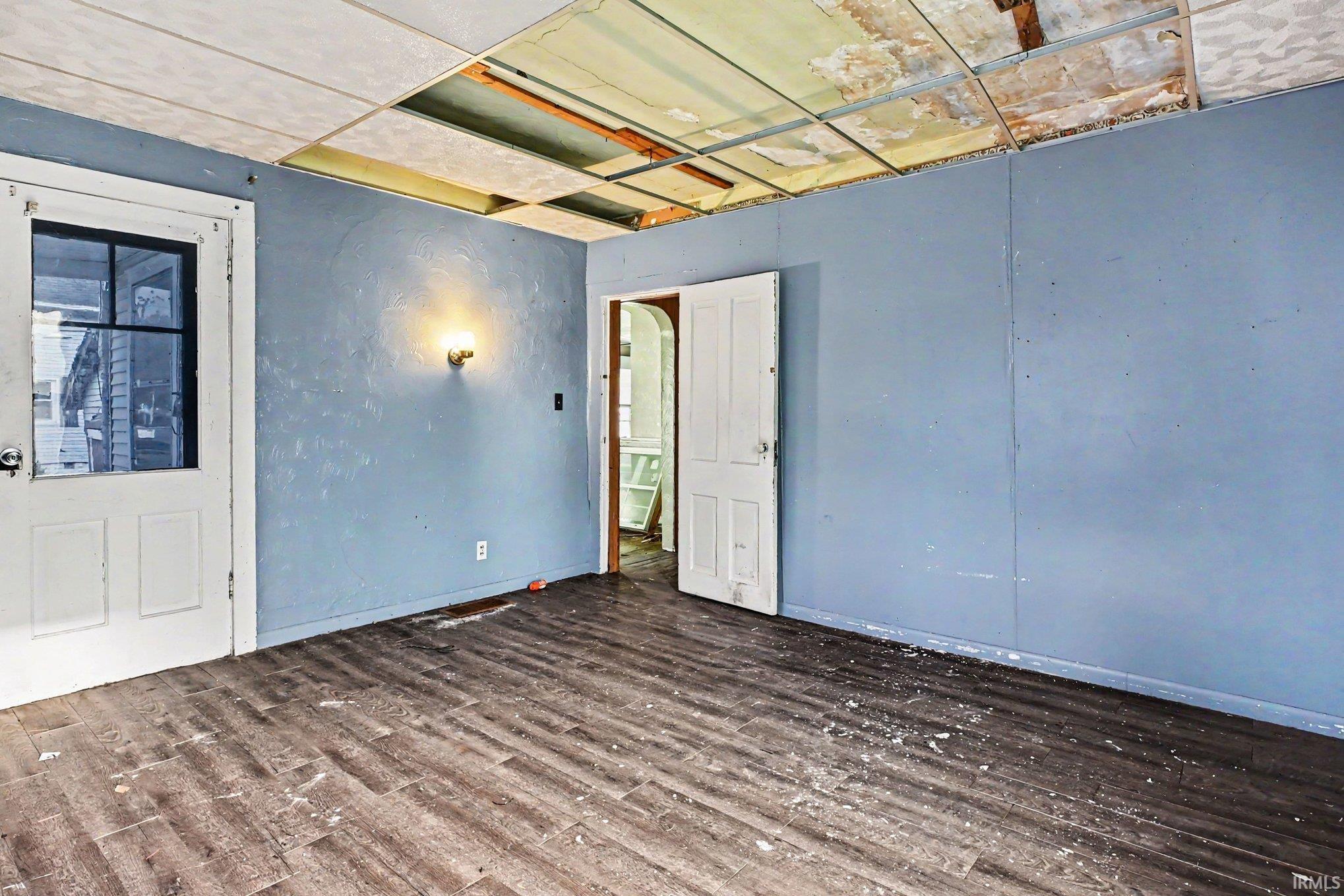 456 E Walnut Street Nappanee IN 46550