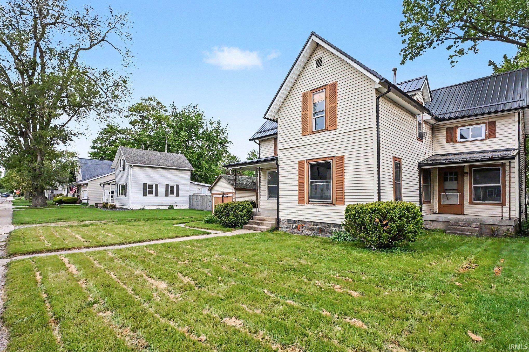456 E Walnut Street Nappanee IN 46550