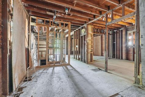 462 E Suttenfield Street Fort Wayne IN 46803