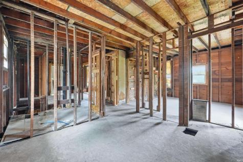 462 E Suttenfield Street Fort Wayne IN 46803