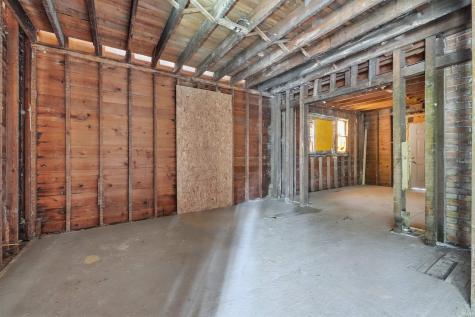 462 E Suttenfield Street Fort Wayne IN 46803