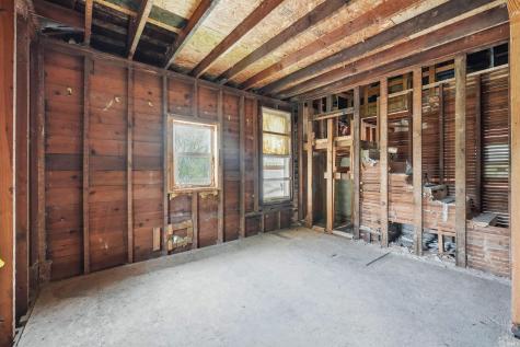 462 E Suttenfield Street Fort Wayne IN 46803