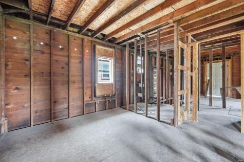 462 E Suttenfield Street Fort Wayne IN 46803