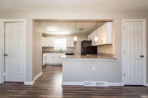 311-321 S Muller Parkway Bloomington IN 47403