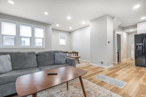 602 N Frances Street South Bend IN 46617