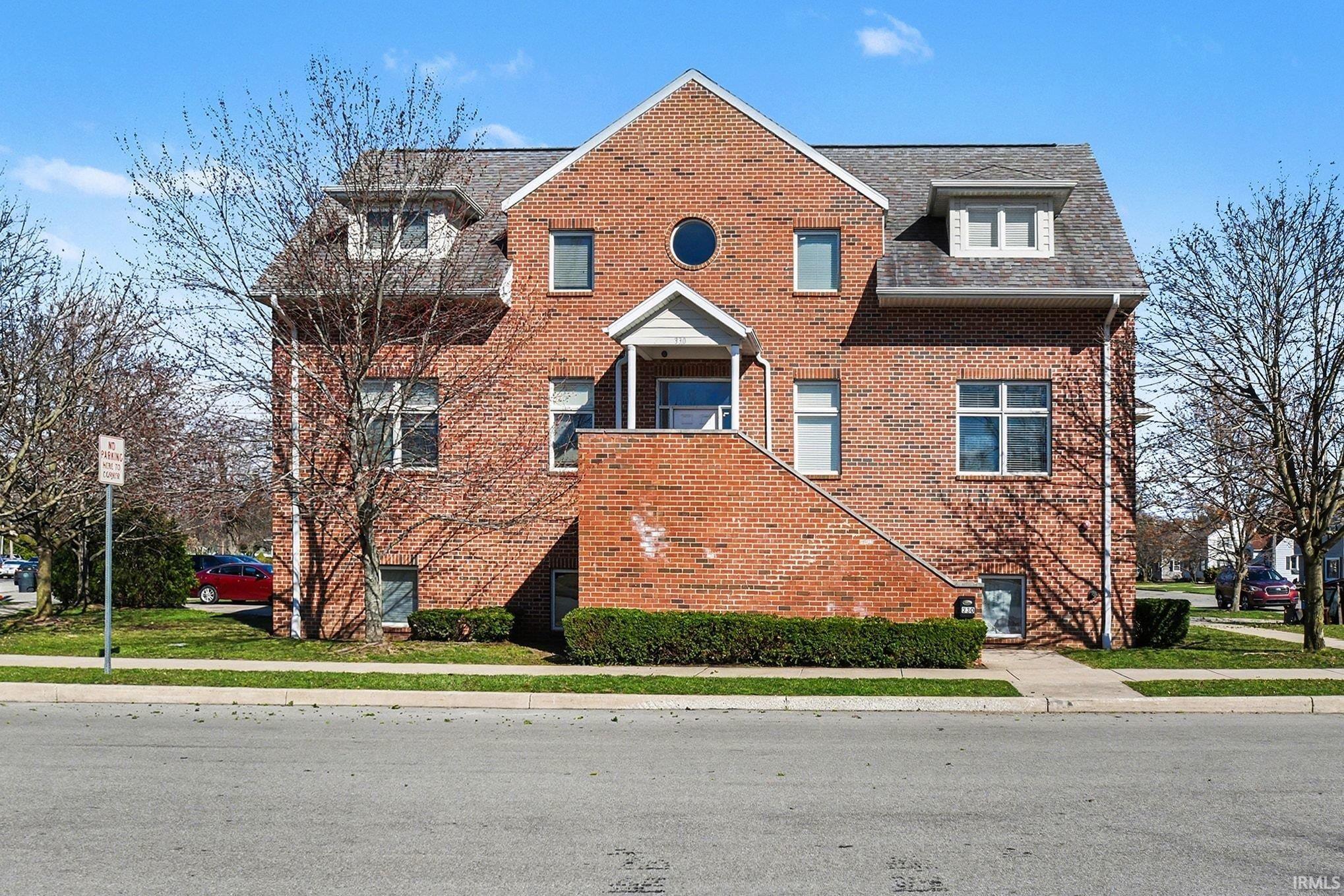 330 N Sunnyside Avenue South Bend IN 46617