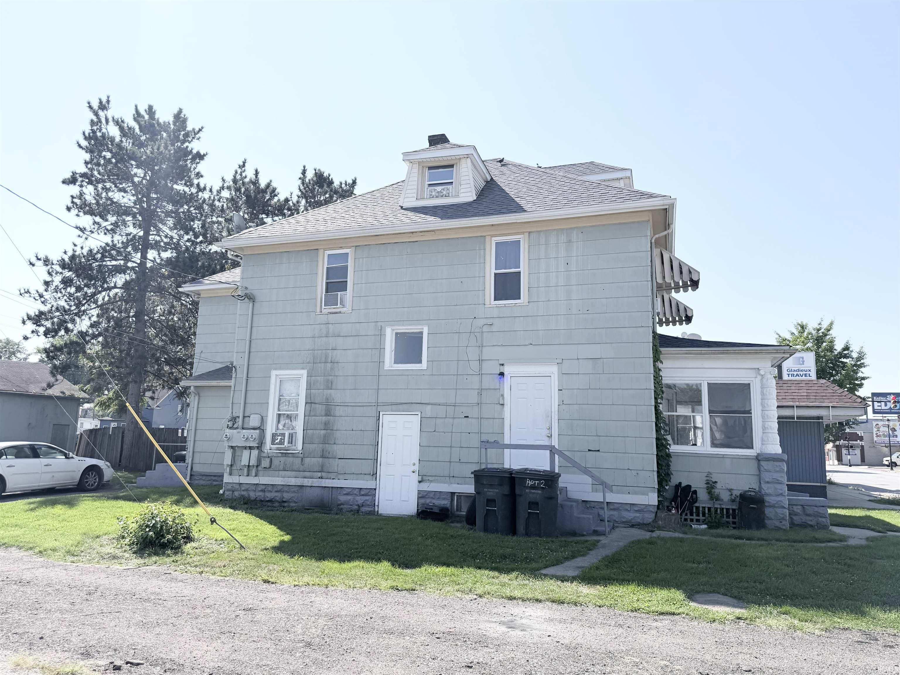 1514 Miami Street South Bend IN 46613
