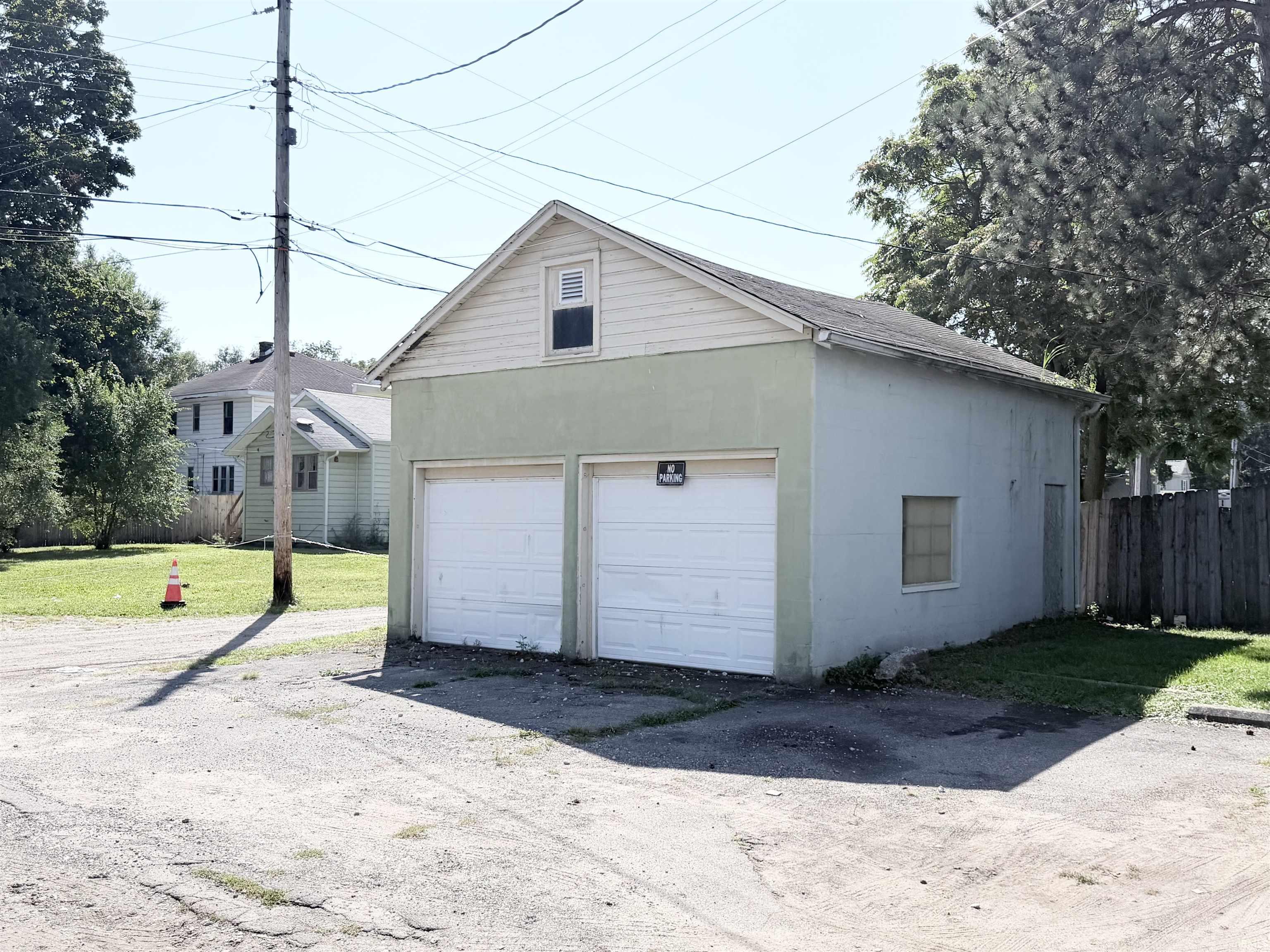 1514 Miami Street South Bend IN 46613