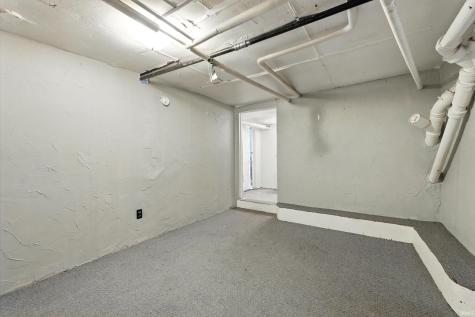 609 Fry Street Fort Wayne IN 46808
