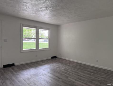 8436 E State Road 32 Anderson IN 46017