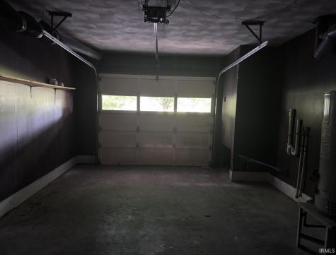 8436 E State Road 32 Anderson IN 46017