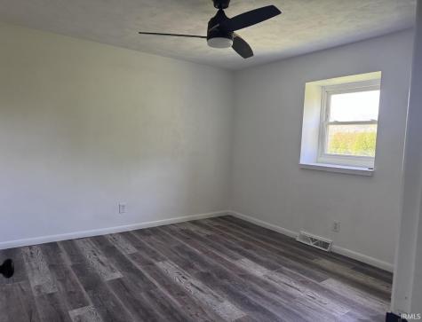 8436 E State Road 32 Anderson IN 46017