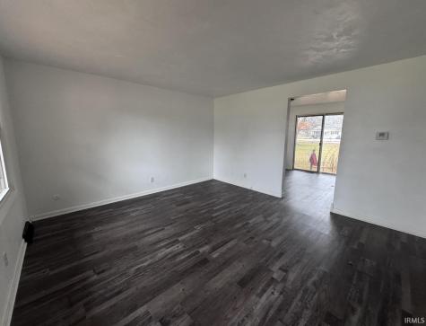 8436 E State Road 32 Anderson IN 46017