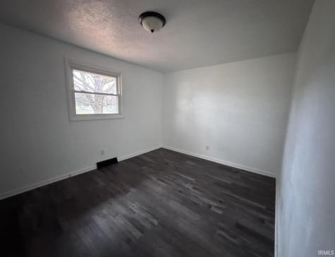 8436 E State Road 32 Anderson IN 46017