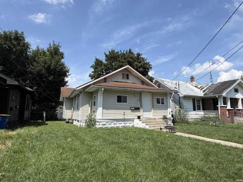 1307 S Ebright Street Muncie IN 47302