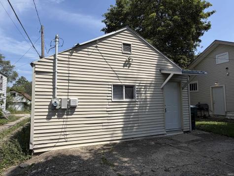 1307 S Ebright Street Muncie IN 47302