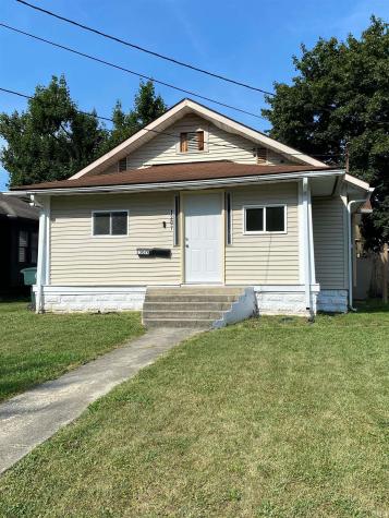 1307 S Ebright Street Muncie IN 47302