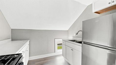 708 E Jefferson Boulevard Fort Wayne IN 46802