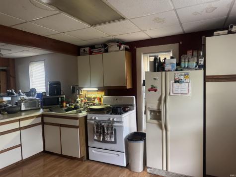 303 W Main Street Syracuse IN 46567