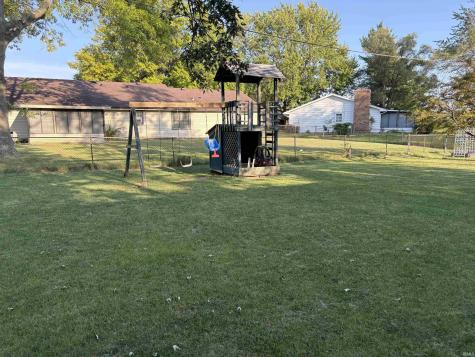 7709/7711 Hessen Cassel Road Fort Wayne IN 46816